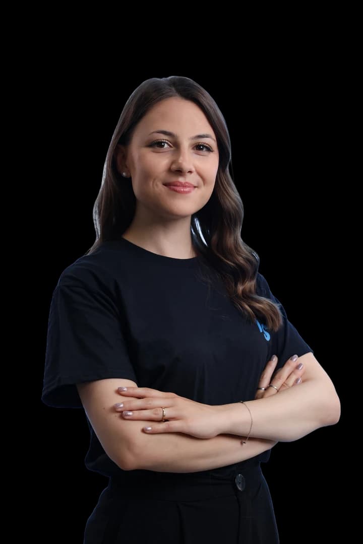 Alexia Bazzoli, Social Media Manager