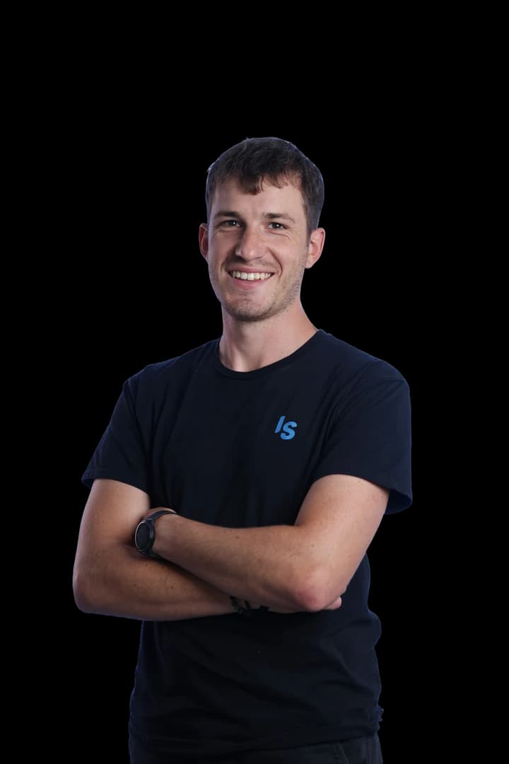 Simon Tonelli, Social Media Manager